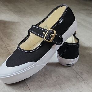 Vans Mary Jane womans 8.5